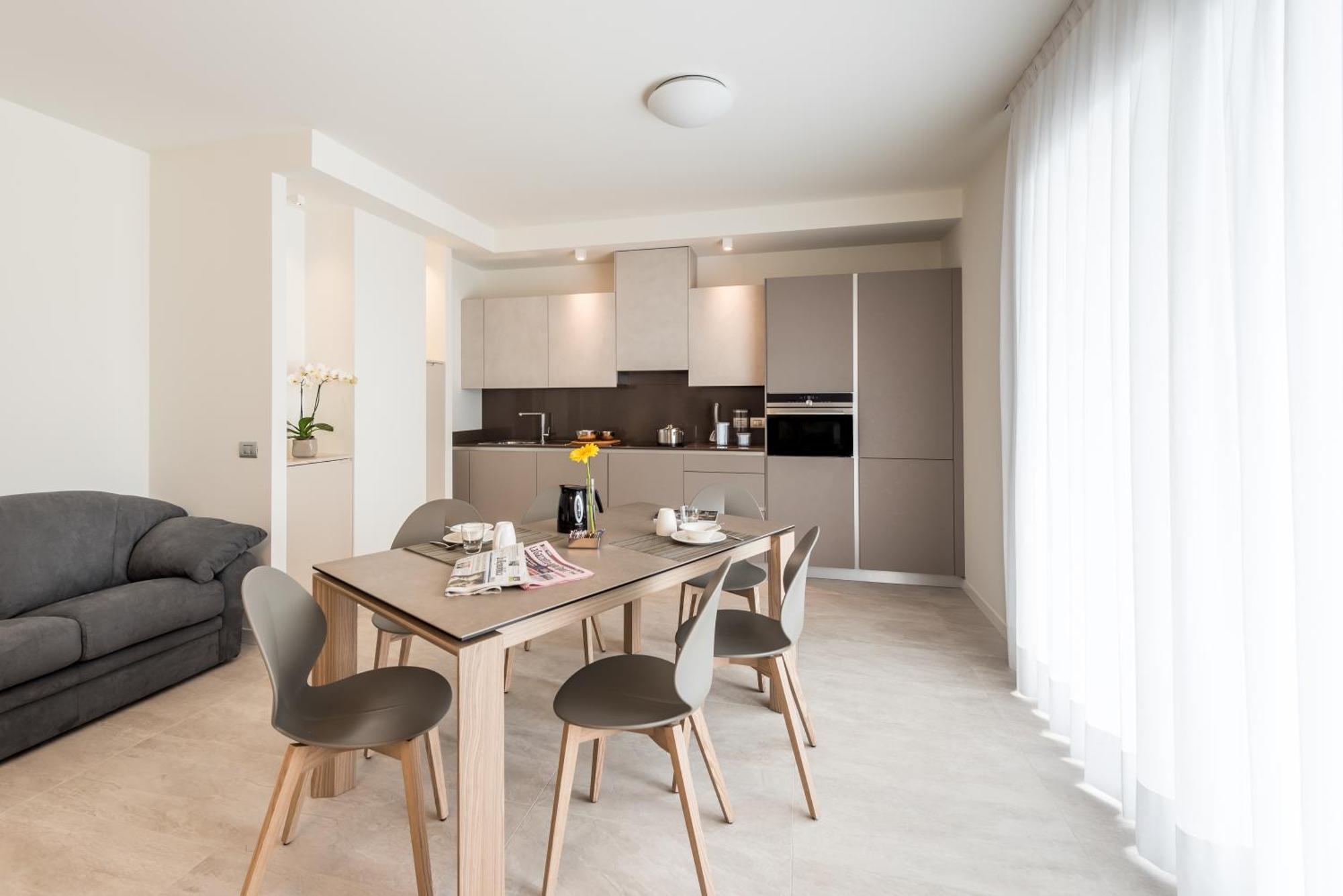 Hotel Hesperia &